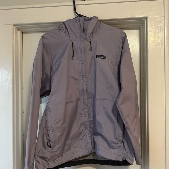Patagonia rain jacket - Picture 3 of 7